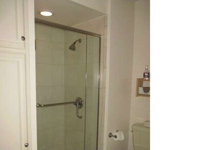 Full Bath.
