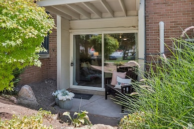 127 S 800 E unit 16, Salt Lake City, UT 84102 - photo 4