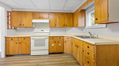 24 Warwick St, Bangor, ME 04401 - photo 7