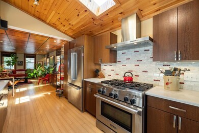 21 Jackson St, Concord, NH 03301 - photo 7