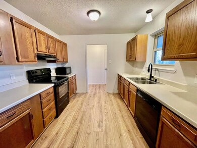 5204 Camino Dos Lagos Dr, Sherman, TX 75090 - photo 6