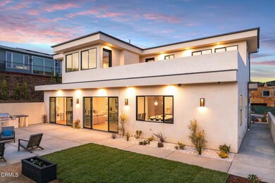 6-web-or-mls-UpmarketMedia-531VV-Twiligh