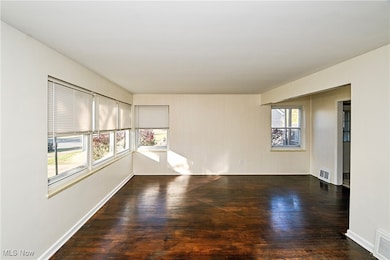 1226 Poplar Ave SW, Canton, OH 44710 - photo 7