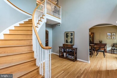 811 Cedar Grove Rd, Broomall, PA 19008 - photo 3