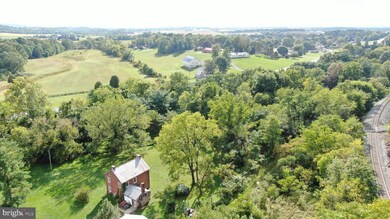 22304 Old Georgetown Rd, Smithsburg, MD 21783 - photo 5