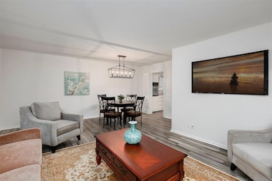 6759 E Mockingbird Ln, Dallas, TX 75214 - photo 3