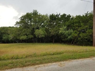 41012 Flagstone Cir, Whitney, TX 76692 - photo 4