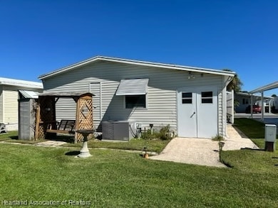 359 Pine Loop, Frostproof, FL 33843 - photo 3