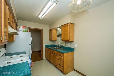 2517 SE 7th St, Des Moines, IA 50315 - photo 6