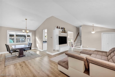 32194 N Roundhead Dr, Solon, OH 44139 - photo 6