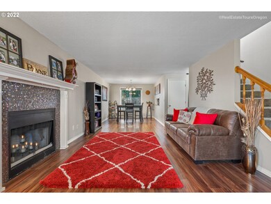 979 NE Oak Cir, Canby, OR 97013 - photo 5