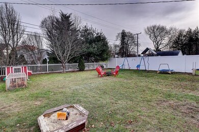 20 Homestead Ave, North Smithfield, RI 02896 - photo 5