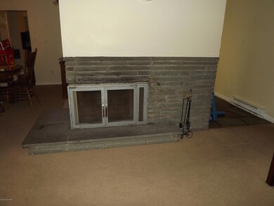 1143 Crestview Dr, Stroudsburg, PA 18360 - photo 7
