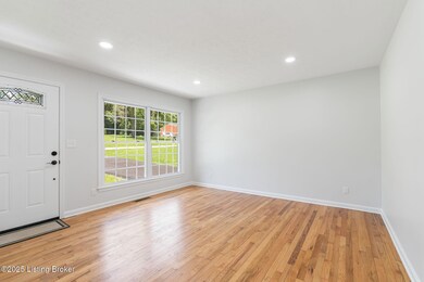 10518 Fairview Ave-18
