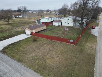 1312 N 9th St, Elwood, IN 46036 - photo 2