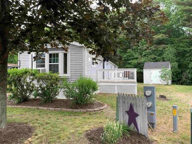 130 Daffodil Hill Ln, Rochester, NH 03868 - photo 2