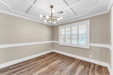 6327 Wynnwood Ln, Houston, TX 77008 - photo 5