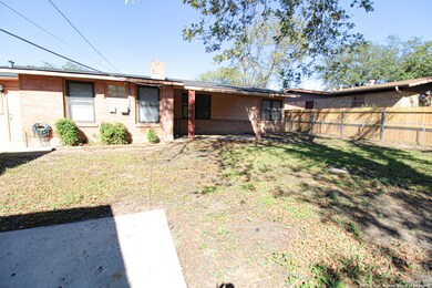 434 Cosgrove St, San Antonio, TX 78210 - photo 4