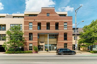 825 n 4th -1