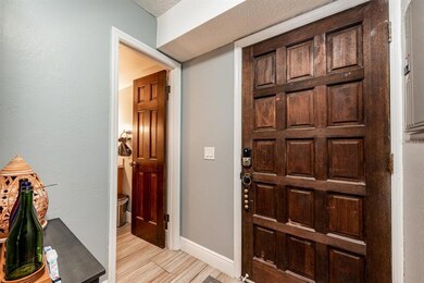 5355 Emerald Isle Dr unit 1018B, Orlando, FL 32812 - photo 3