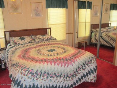 8000 Warren Woods Rd, Three Oaks, MI 49128 - photo 4