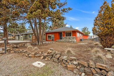 538 NE Irving Ave, Bend, OR 97701 - photo 3