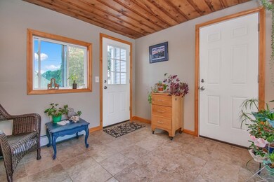 15 Edbert Dr, Holyoke, MA 01040 - photo 3