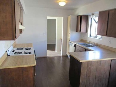 1823 Dean Martin Dr, El Paso, TX 79936 - photo 3