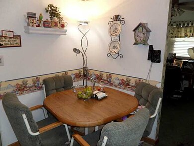 2261 Ward Rd, Columbus, OH 43224 - photo 6