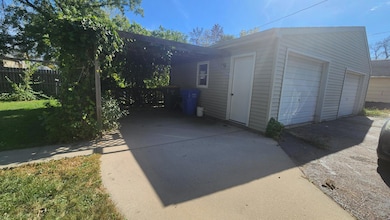 510 5th St SE, Pipestone, MN 56164 - photo 4