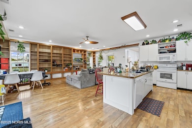 222 N Lawn Ave, Bluffton, OH 45817 - photo 3