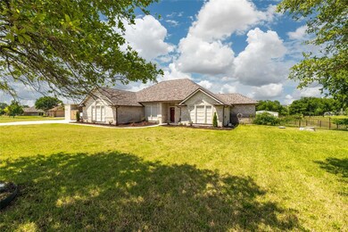 861 Sylvan Creek Dr, Weatherford, TX 76087 - photo 3