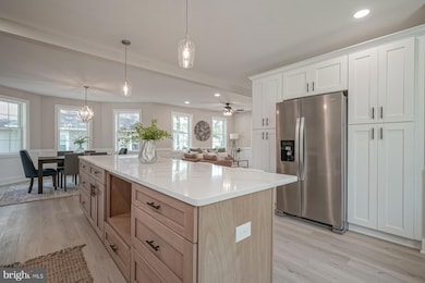 327 S 3rd St, Hammonton, NJ 08037 - photo 7