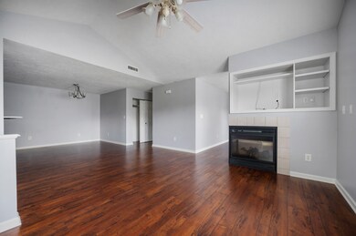 9931 Thornhill Run, Fishers, IN 46038 - photo 7