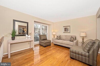 14322 Rich Branch Dr, North Potomac, MD 20878 - photo 4