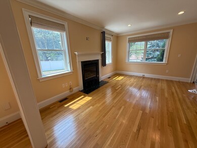 8 Kenneth St unit 8, Newton, MA 02461 - photo 4