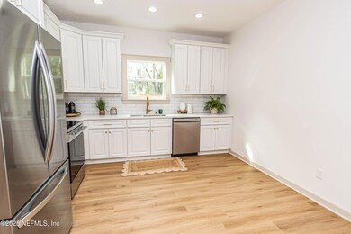 9762 Sherman Ave S, Glen Saint Mary, FL 32040 - photo 6