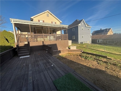 215 Cherry Ave, Houston, PA 15342 - photo 7