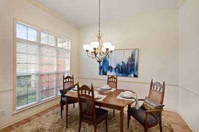 Formal Dining