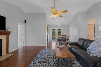 103 Saint Margarett Cir, Columbia, TN 38401 - photo 7