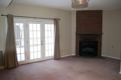 1276 Washington St unit B, East Weymouth, MA 02189 - photo 2