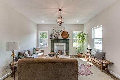 508 Sandusky St, Shelbyville, TN 37160 - photo 7