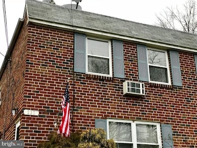 237 S 3rd St unit B, North Wales, PA 19454 - photo 2