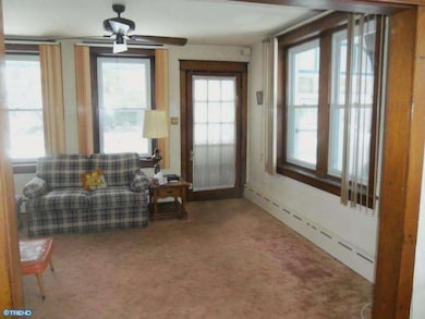 103 W Pennsylvania Ave, Downingtown, PA 19335 - photo 3