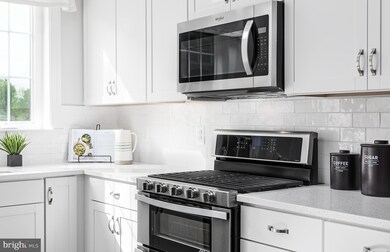 13029 Ebenezer Chapel Dr, Clarksburg, MD 20871 - photo 5