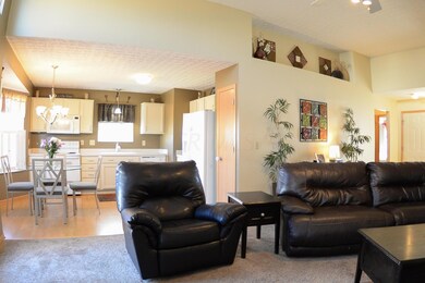 2230 Dates St