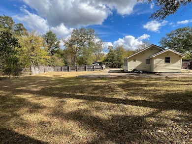 222 Avalon St, Brookhaven, MS 39601 - photo 3