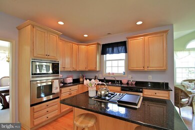 11 Pinehurst Ln, Stafford, VA 22554 - photo 2