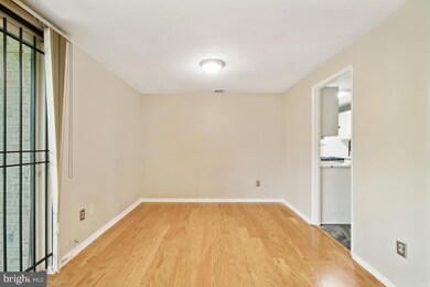 3308 Huntley Square Dr unit T-2, Temple Hills, MD 20748 - photo 4