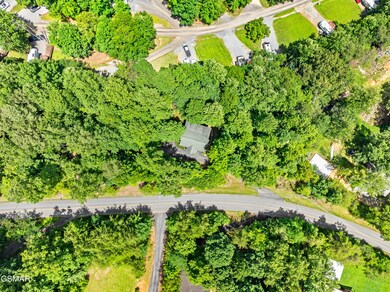 3123 Happy Hollow Rd, Sevierville, TN 37862 - photo 6